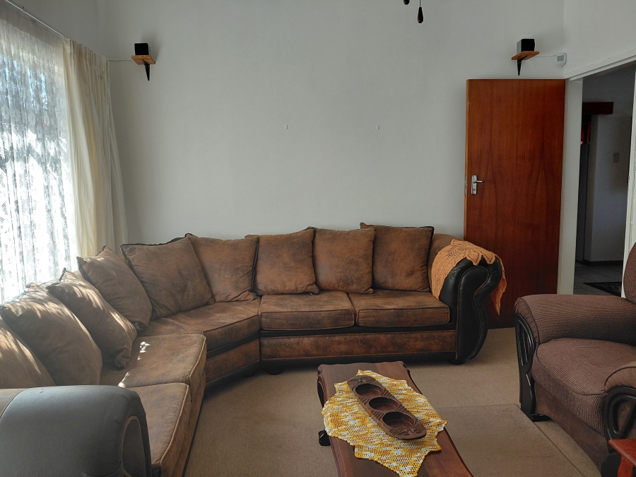 5 Bedroom Property for Sale in Burgersdorp Eastern Cape